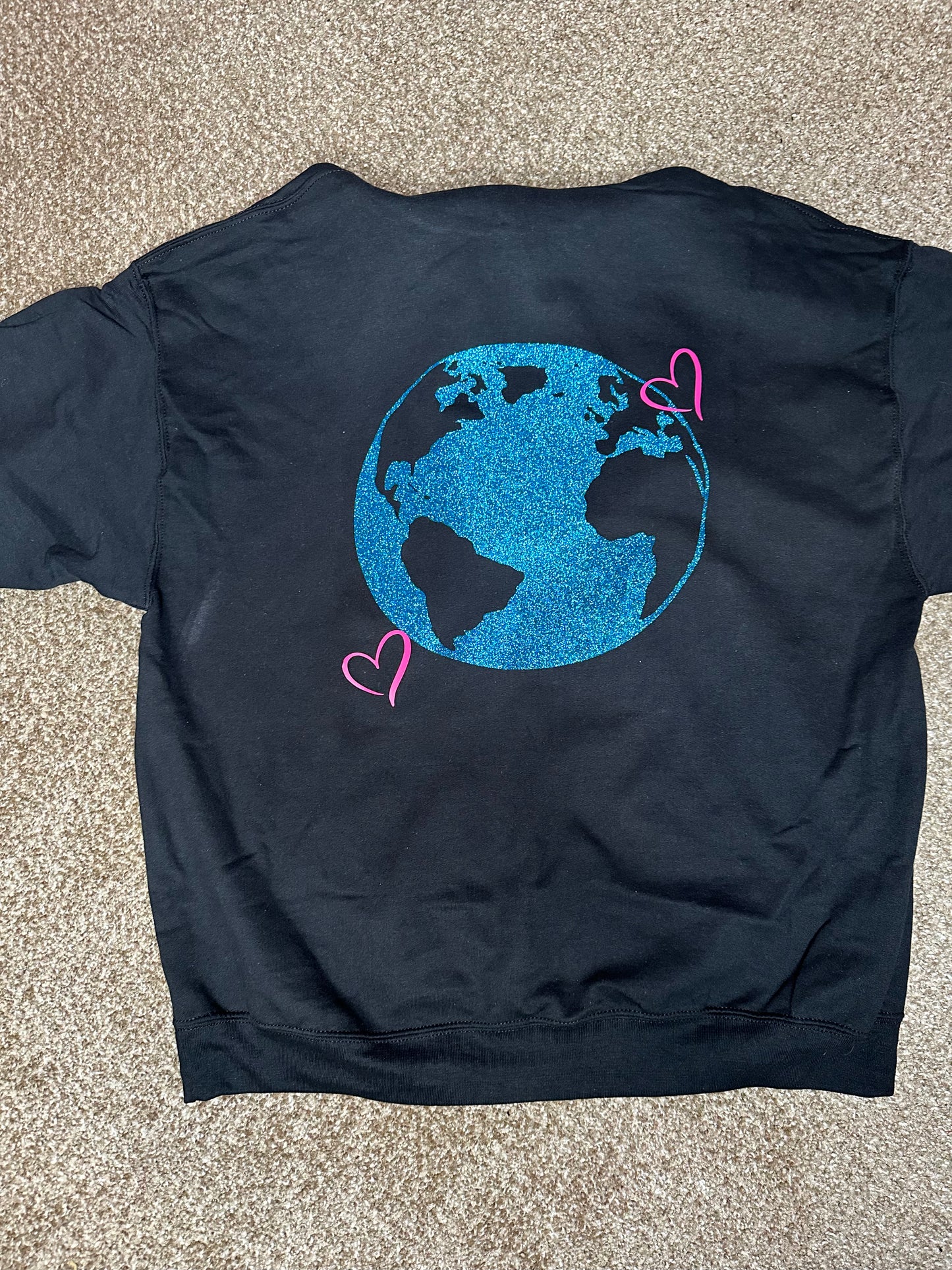 PRETTY GIRLS WORLDWIDE HOODIE