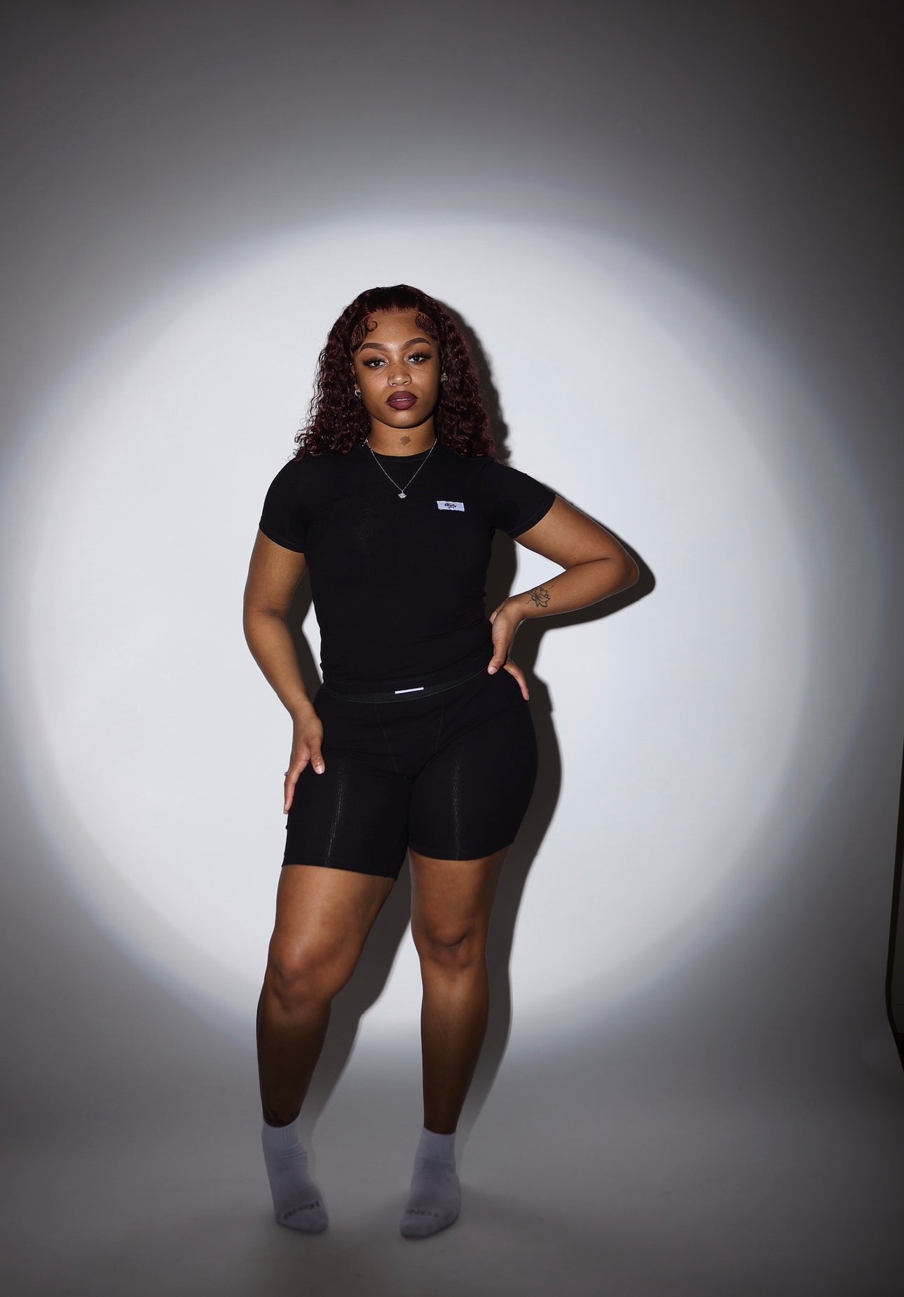 BLACK LEISURE WEAR SHORT SLEEVE TOP
